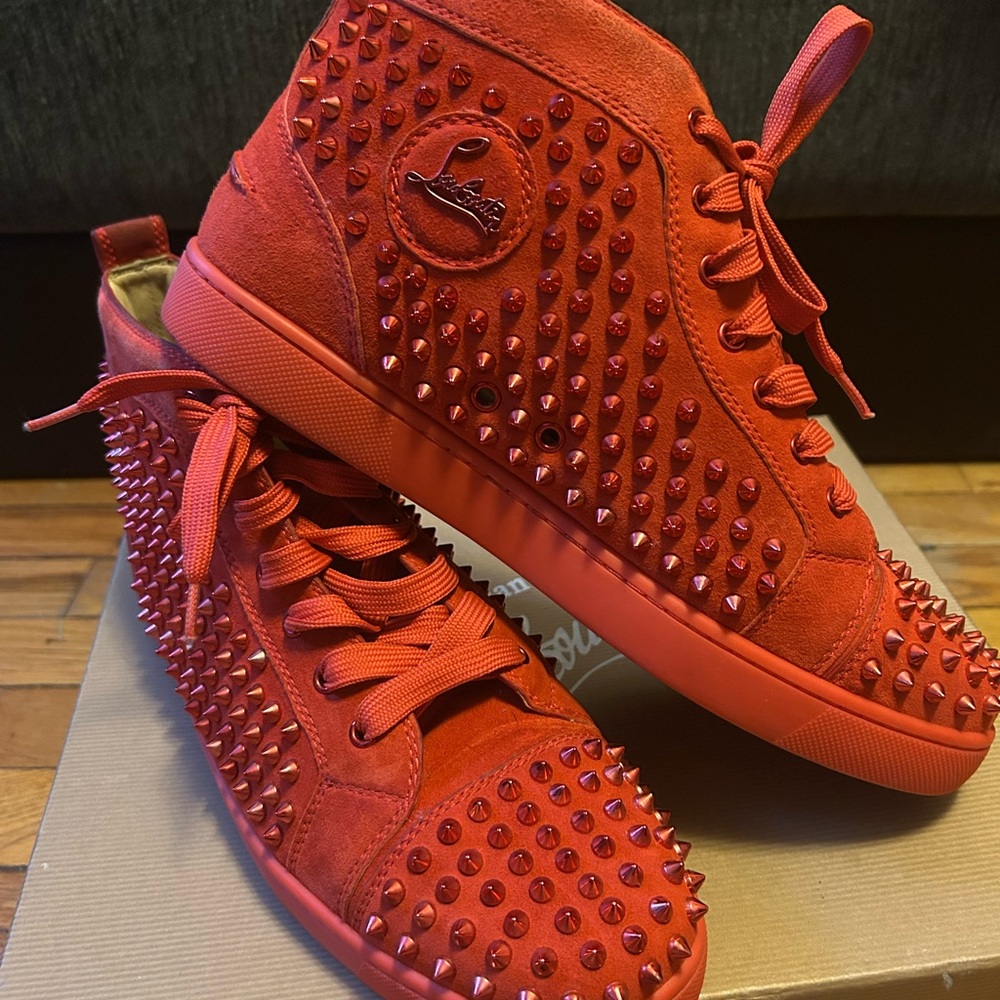 Louis Vuitton Poppy Metal Sneakers - Picture 2 of 9